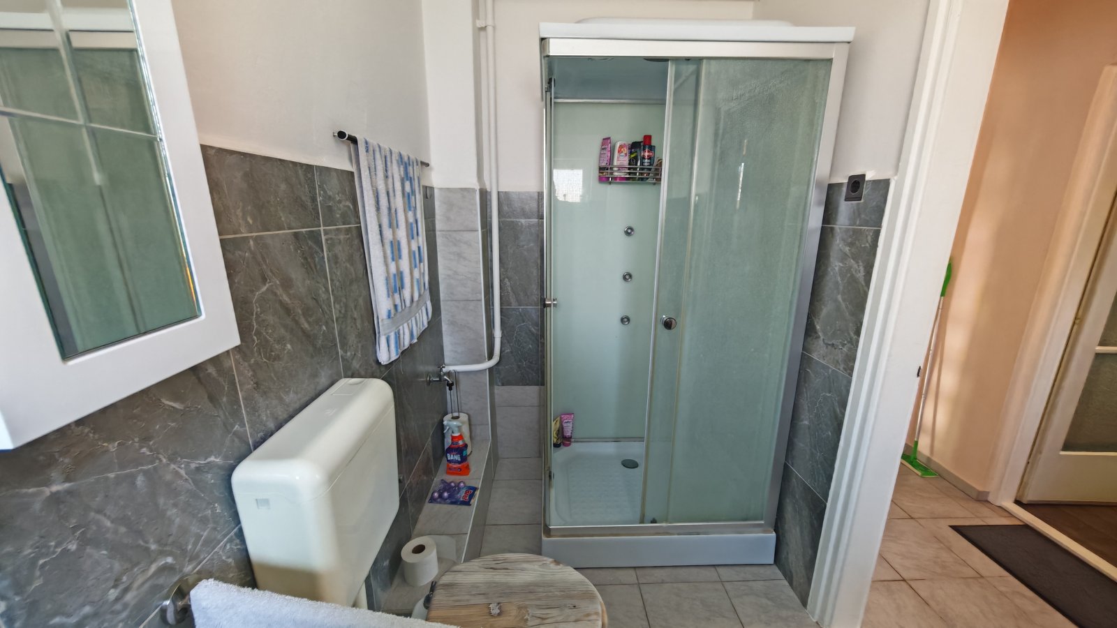 (BBA) Viel Platz für ein neues Leben in Ungarn - Landhaus mit 3.800 m² Grundstück in Türje, photo 20 of 37