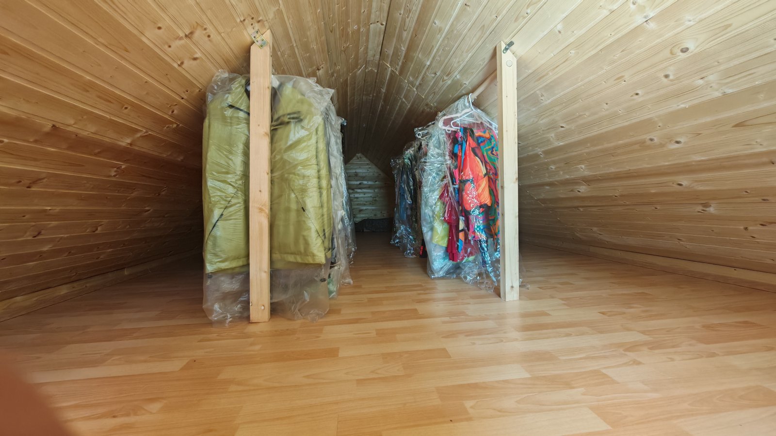 (BBA) Viel Platz für ein neues Leben in Ungarn - Landhaus mit 3.800 m² Grundstück in Türje, photo 24 of 37
