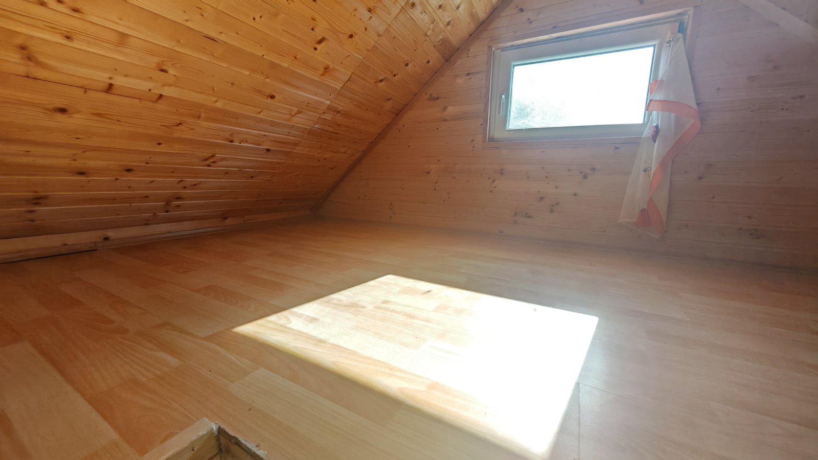(BBA) Viel Platz für ein neues Leben in Ungarn - Landhaus mit 3.800 m² Grundstück in Türje, photo 25 of 37