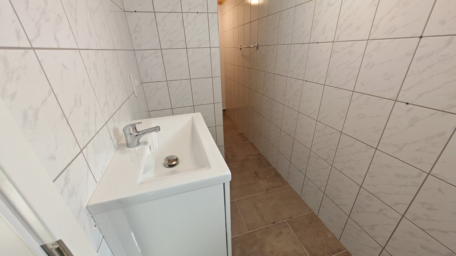 (BBA) Viel Platz für ein neues Leben in Ungarn - Landhaus mit 3.800 m² Grundstück in Türje, photo 27 of 37