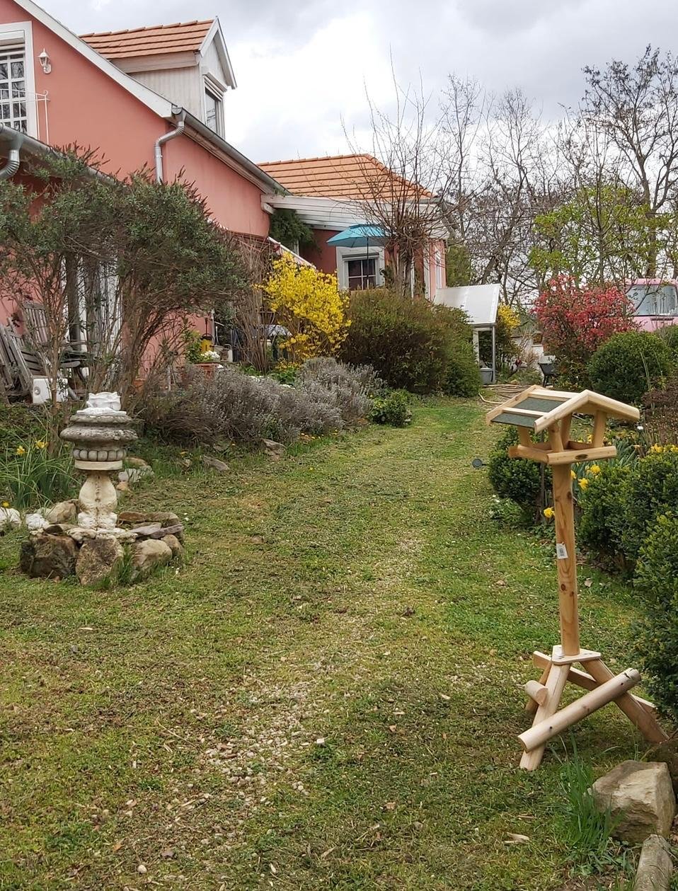 Vrijstaande woning aan een rustige straat. – Rezi, foto 4 van 13