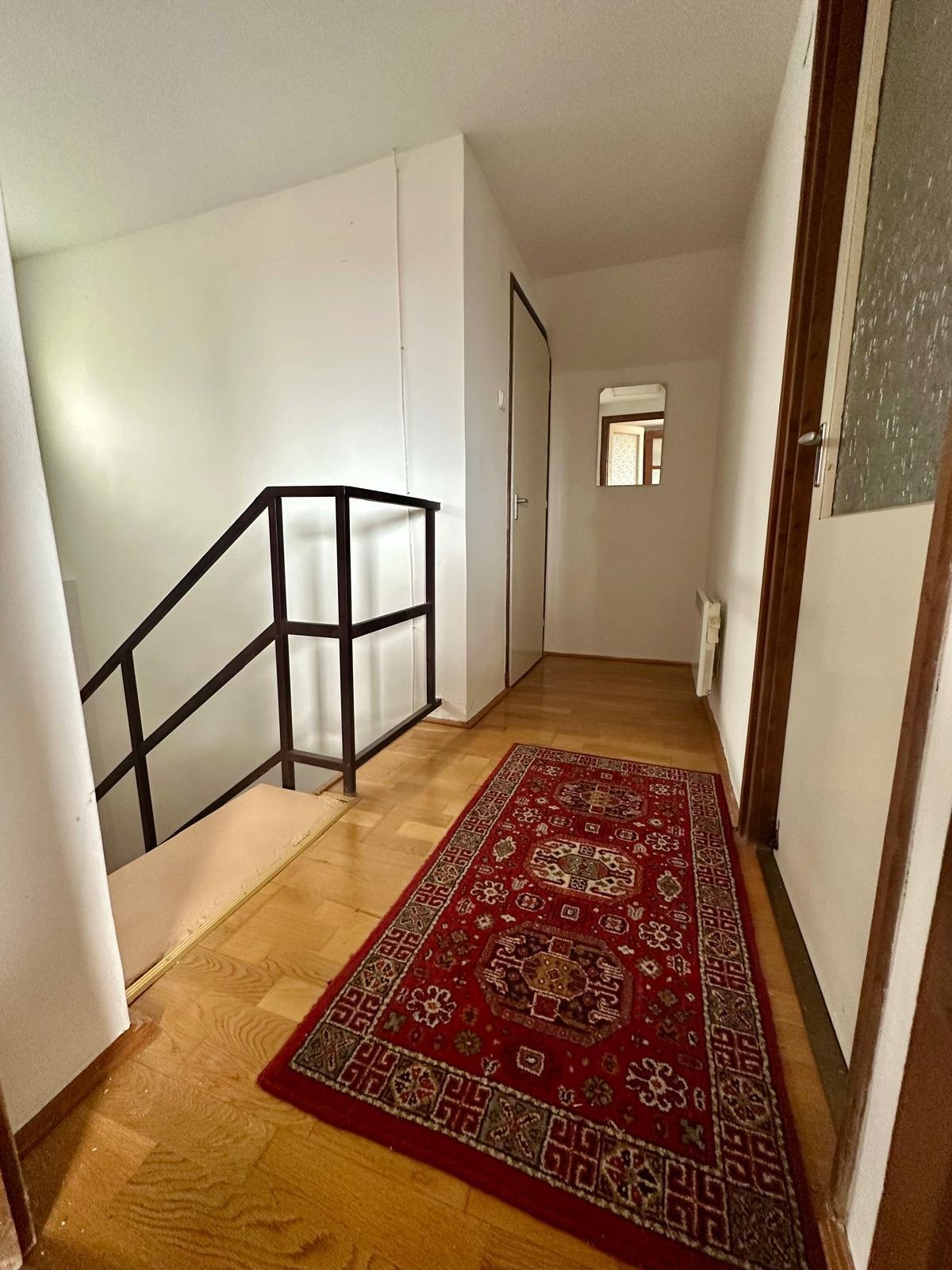 (ABA) Vrijstaande woning aan de beroemde noordelijke oever van het Balatonmeer – Révfülöp, foto 22 van 49