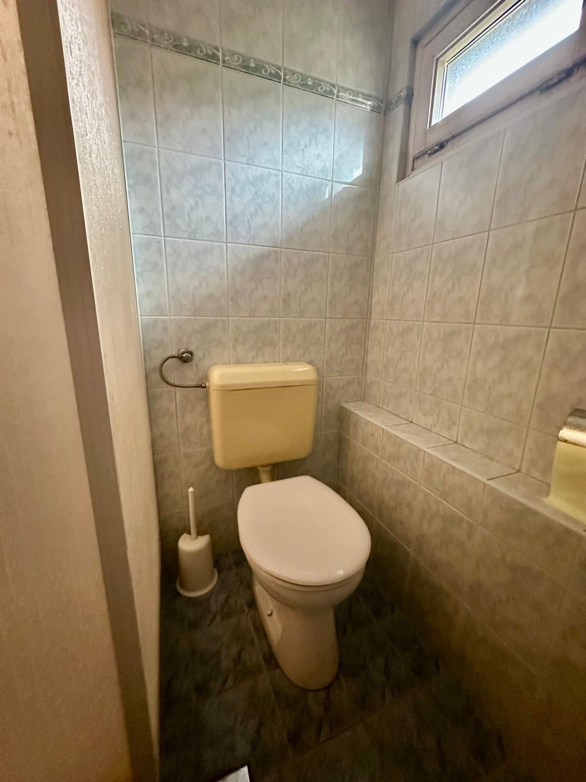 (ABA) Vrijstaande woning aan de beroemde noordelijke oever van het Balatonmeer – Révfülöp, foto 23 van 49