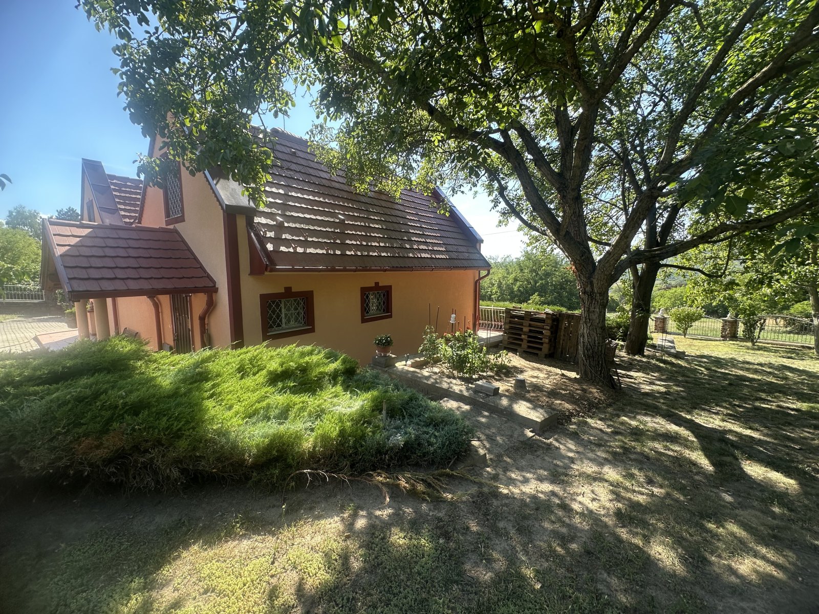 (AAA) Exklusives Investment in den Bergen von Badacsonytomaj – Badacsonytomaj - Badacsonyörsi hegyben, Bild 3 von 30
