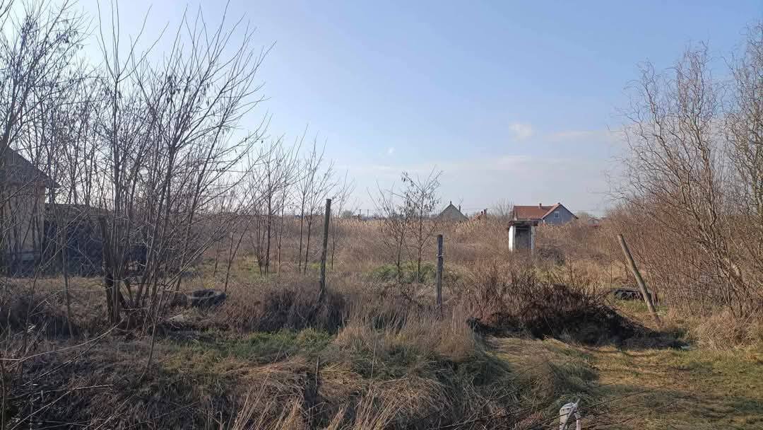 Bouwgrond aan de rand van de stad, in een rustige en zeer goed onderhouden woonwijk. – Kunmadaras, foto 3 van 8