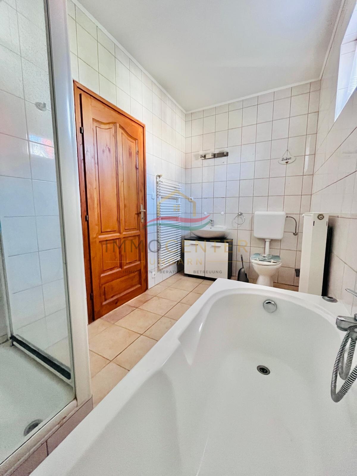(AAA) Geräumiges Mehrgenerationenhaus in ruhiger Sackgasse – Gyenesdiás, Bild 10 von 27