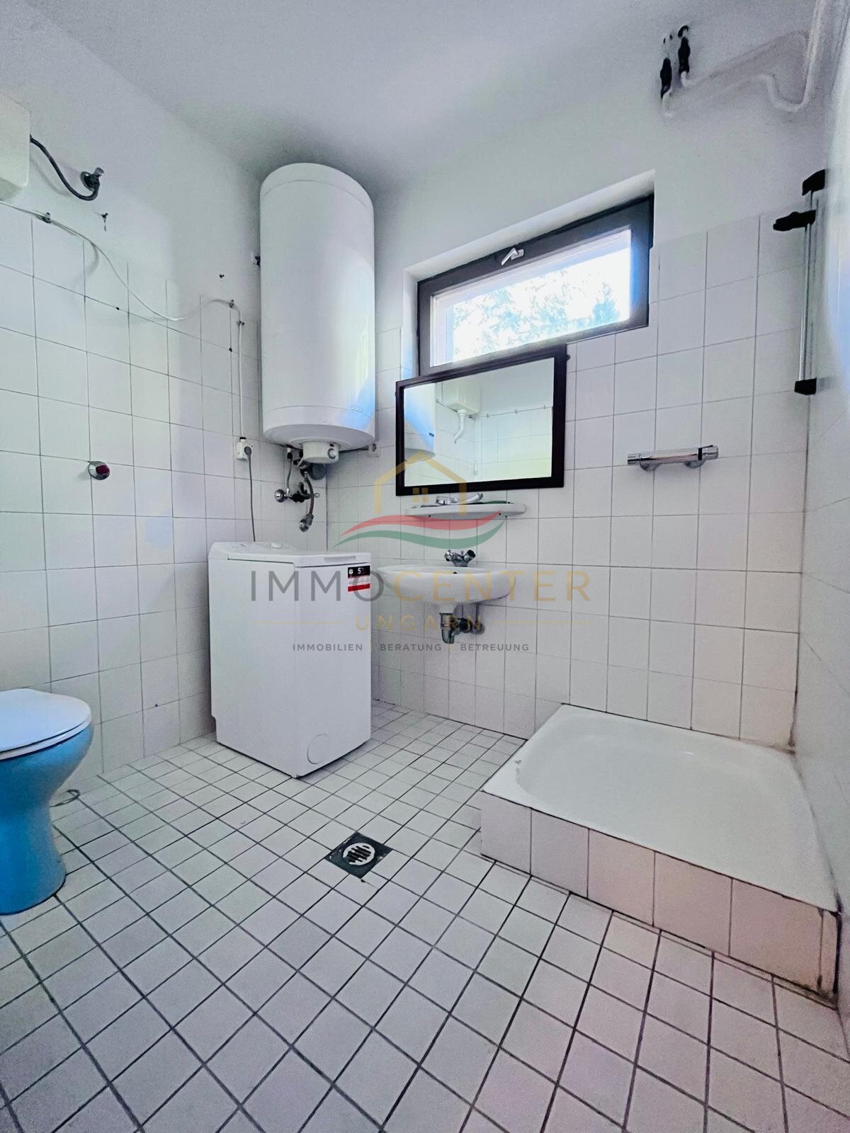 Spacious detached house with panoramic views in Cserszegtomaj, photo 12 of 40
