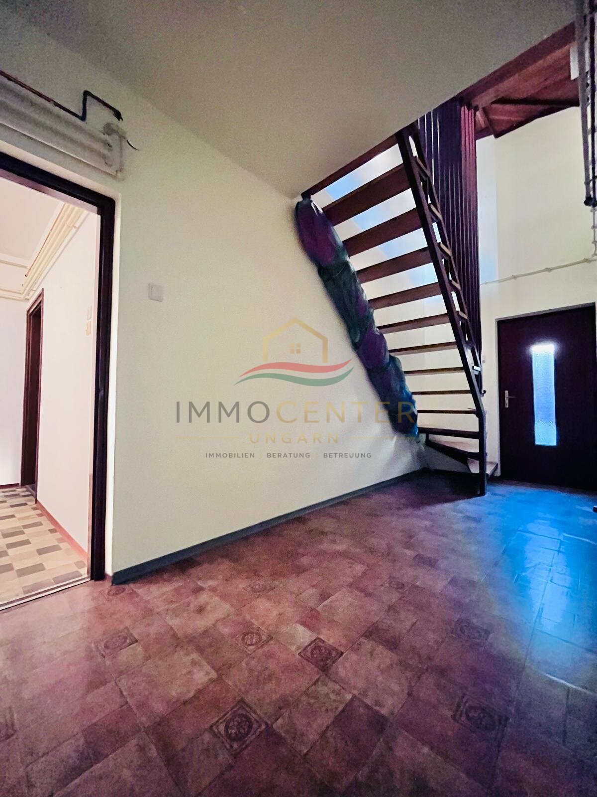 Spacious detached house with panoramic views in Cserszegtomaj, photo 36 of 40