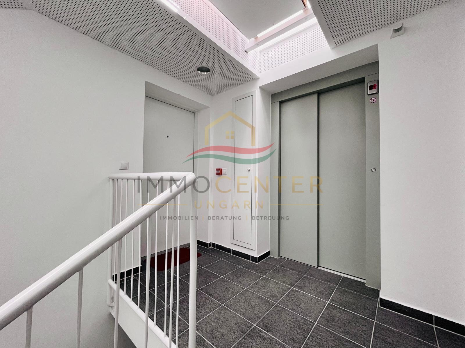Exclusief penthouse met galerij in het hart van Hévíz, foto 22 van 28