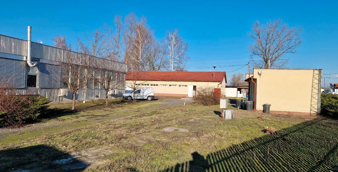 Industrieterrein / voormalige schoenfabriek – Kiskunmajsa, foto 3 van 22
