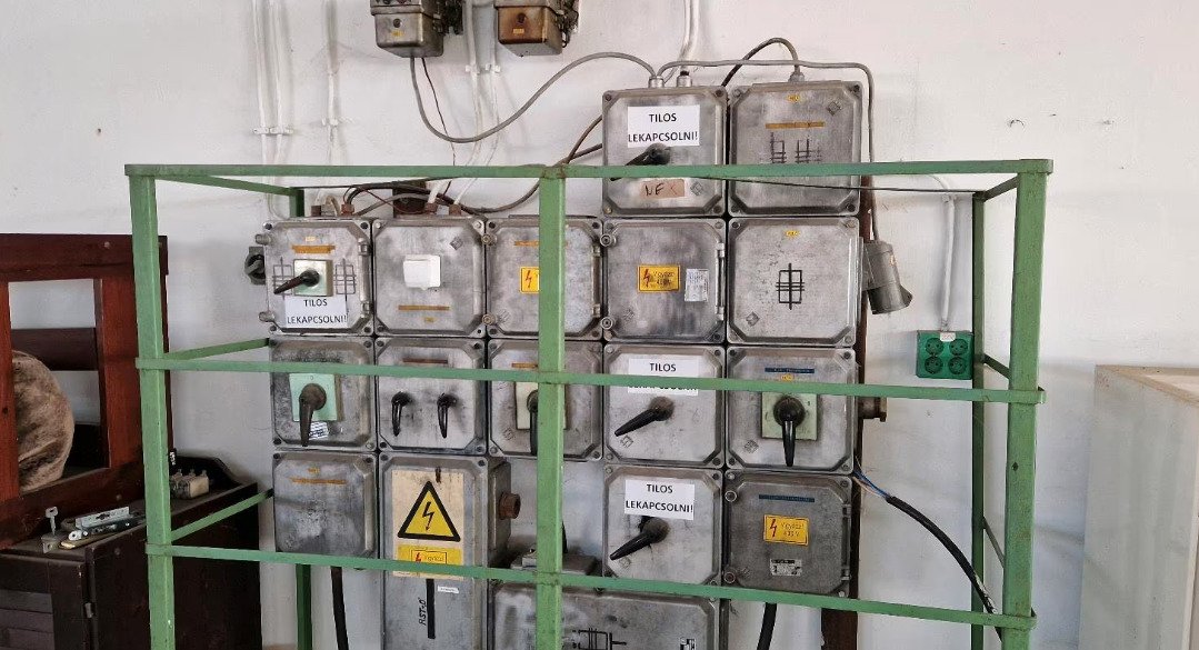 Industrieterrein / voormalige schoenfabriek – Kiskunmajsa, foto 18 van 22