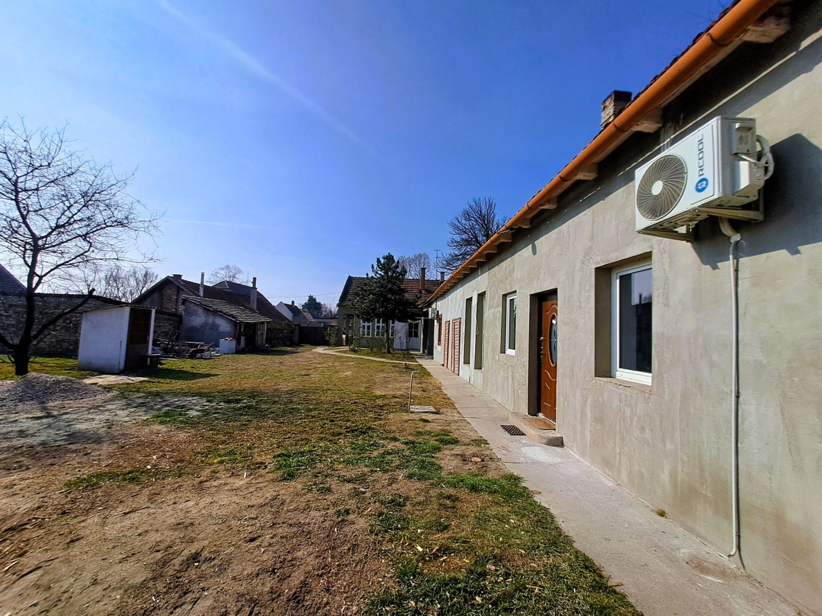 (BAA) Mehrgenerationenhaus mit schönem Grundstück – Kiskunhalas, Bild 8 von 39