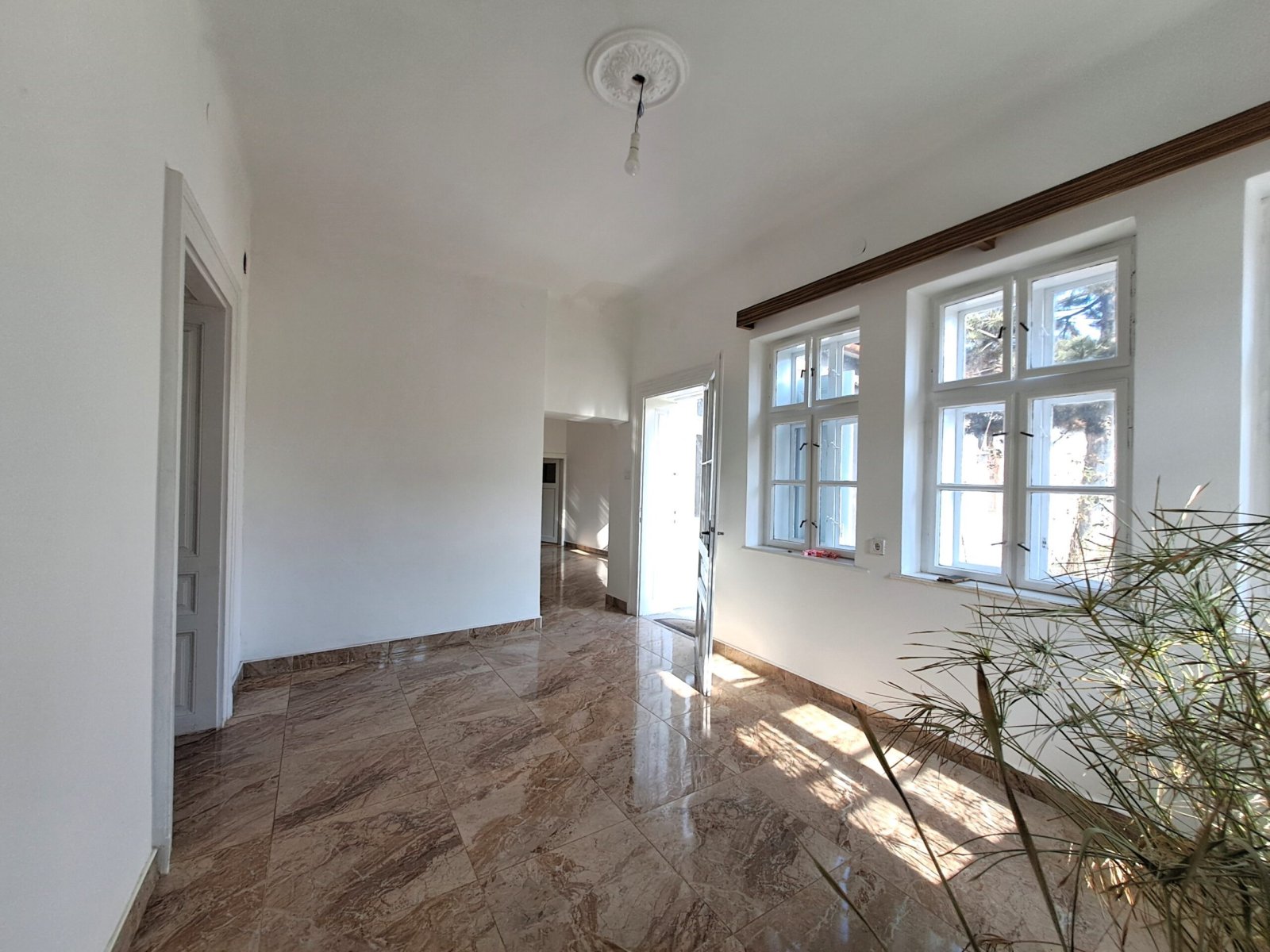 (BAA) Mehrgenerationenhaus mit schönem Grundstück – Kiskunhalas, Bild 28 von 39