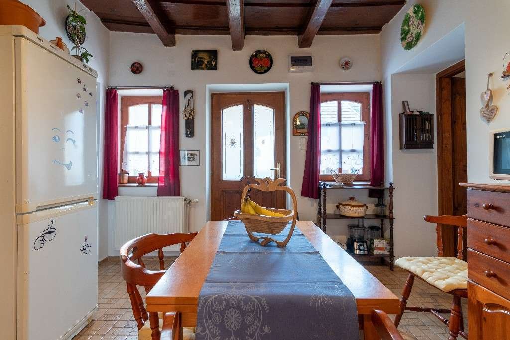 Lovingly renovated farmhouse in a quiet location with separate apartment (AAA) – Búcsúszentlászló, photo 15 of 42
