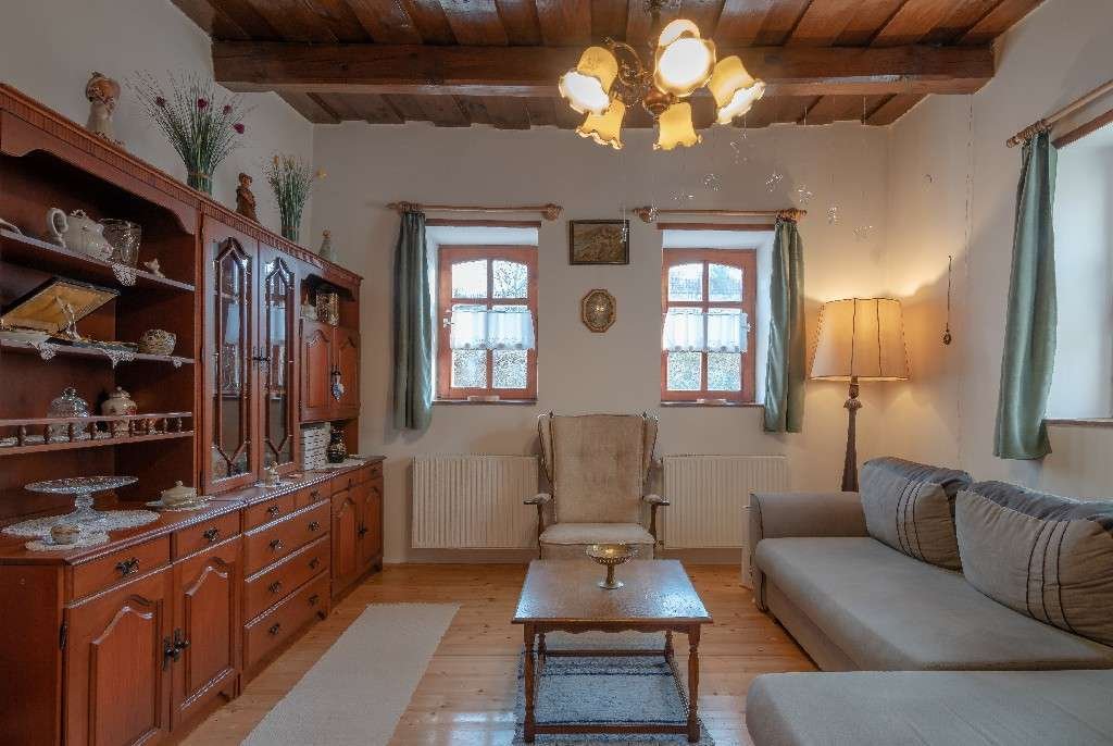 Lovingly renovated farmhouse in a quiet location with separate apartment (AAA) – Búcsúszentlászló, photo 16 of 42