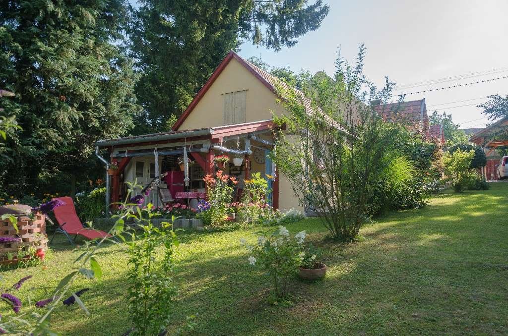Lovingly renovated farmhouse in a quiet location with separate apartment (AAA) – Búcsúszentlászló, photo 38 of 42