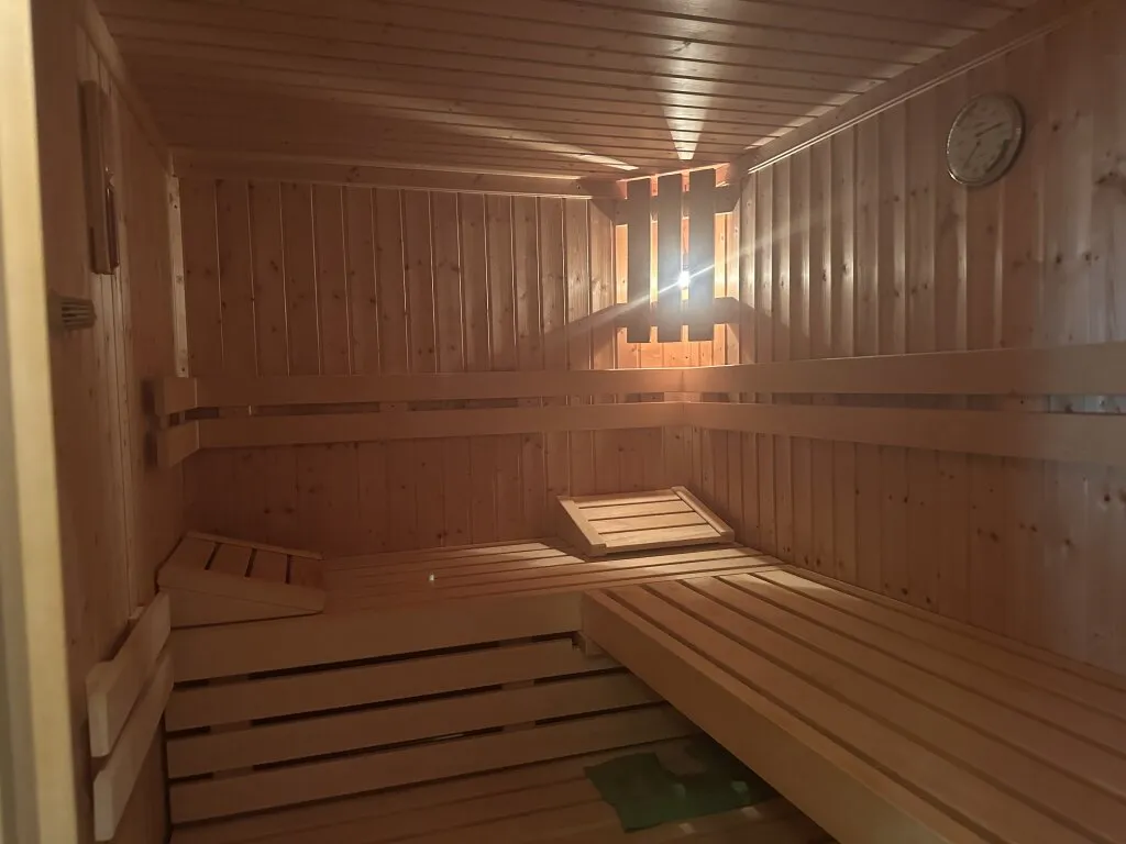 (AAA) Exklusives Wohnjuwel mit wunderschönem Garten in Ungarn – Cserszegtomaj, Bild 8 von 15