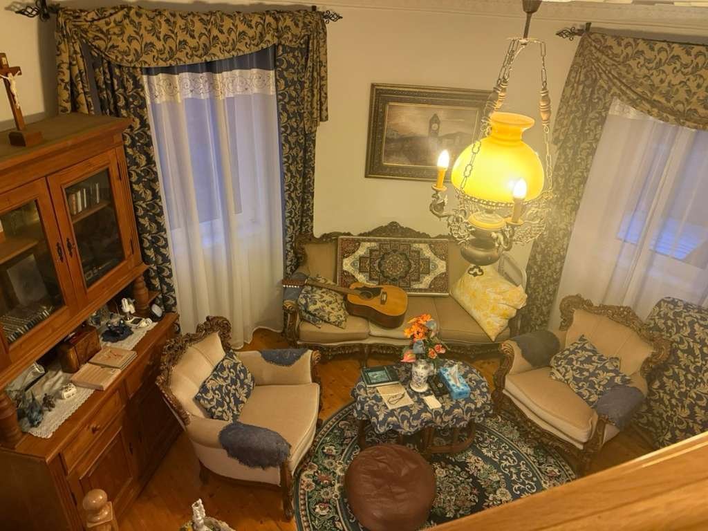 Een bijzonder panoramisch huis langs de Donau. – Koppánymonostor, foto 12 van 25