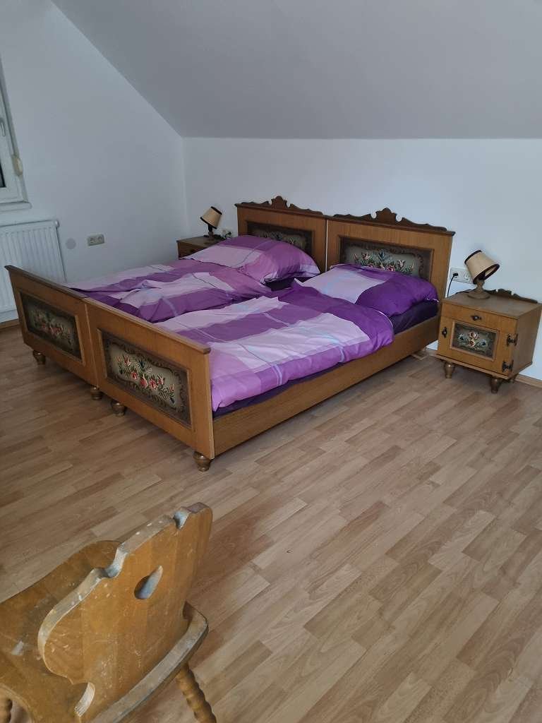 -, Bild 9 von 33