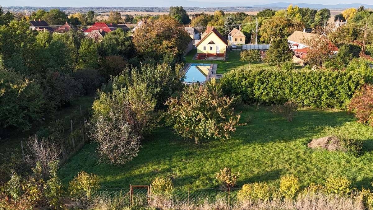 (AAA) Vielfältige Nutzungs-Möglichkeiten bei Österreich – Szakony, Bild 20 von 27