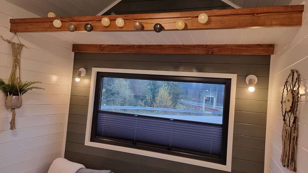 Premium Tiny House met off-grid uitbreiding (op trailer) – Mesztegnyő, foto 8 van 22