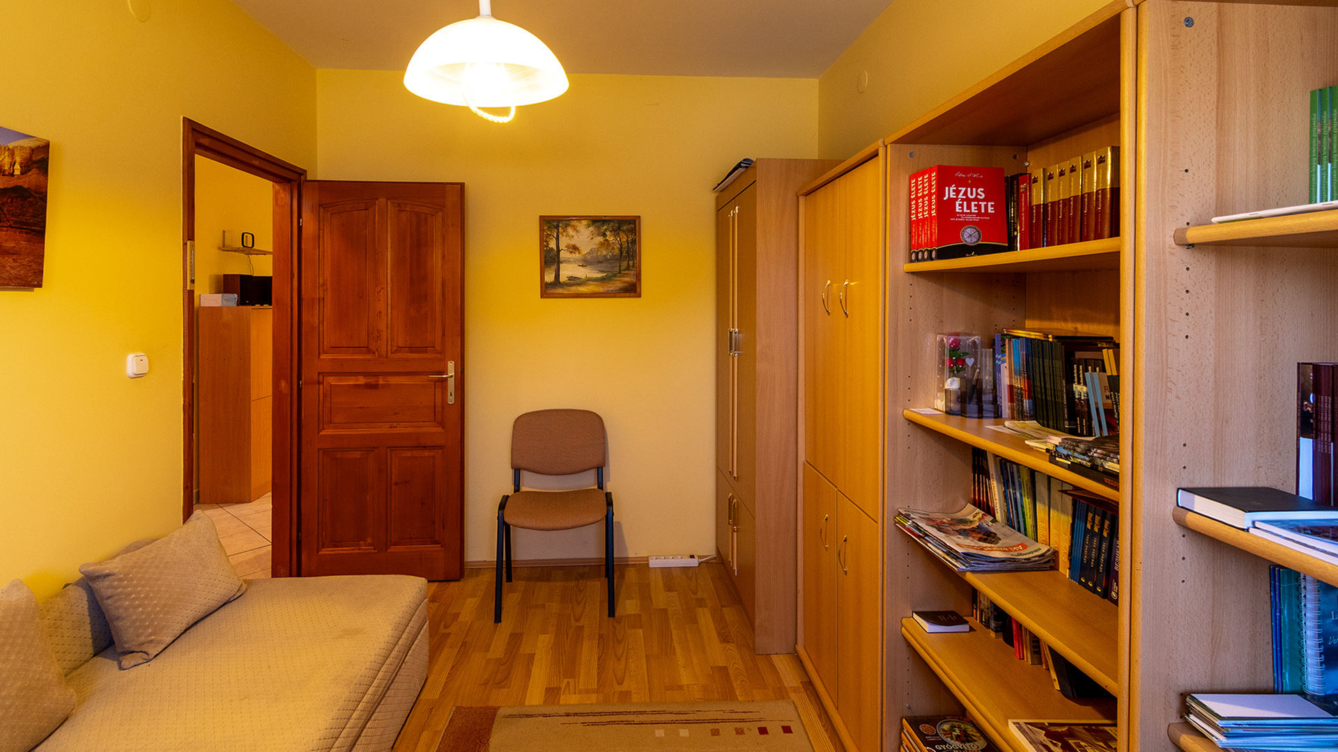 (BAA) Gepflegtes Einfamilienhaus mit schön angelegtem Grundstück und Garage! – Zalacsány, foto 16 van 20